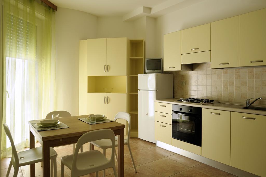 SoleMare Hotel e Residence Misano Adriatico Habitación foto
